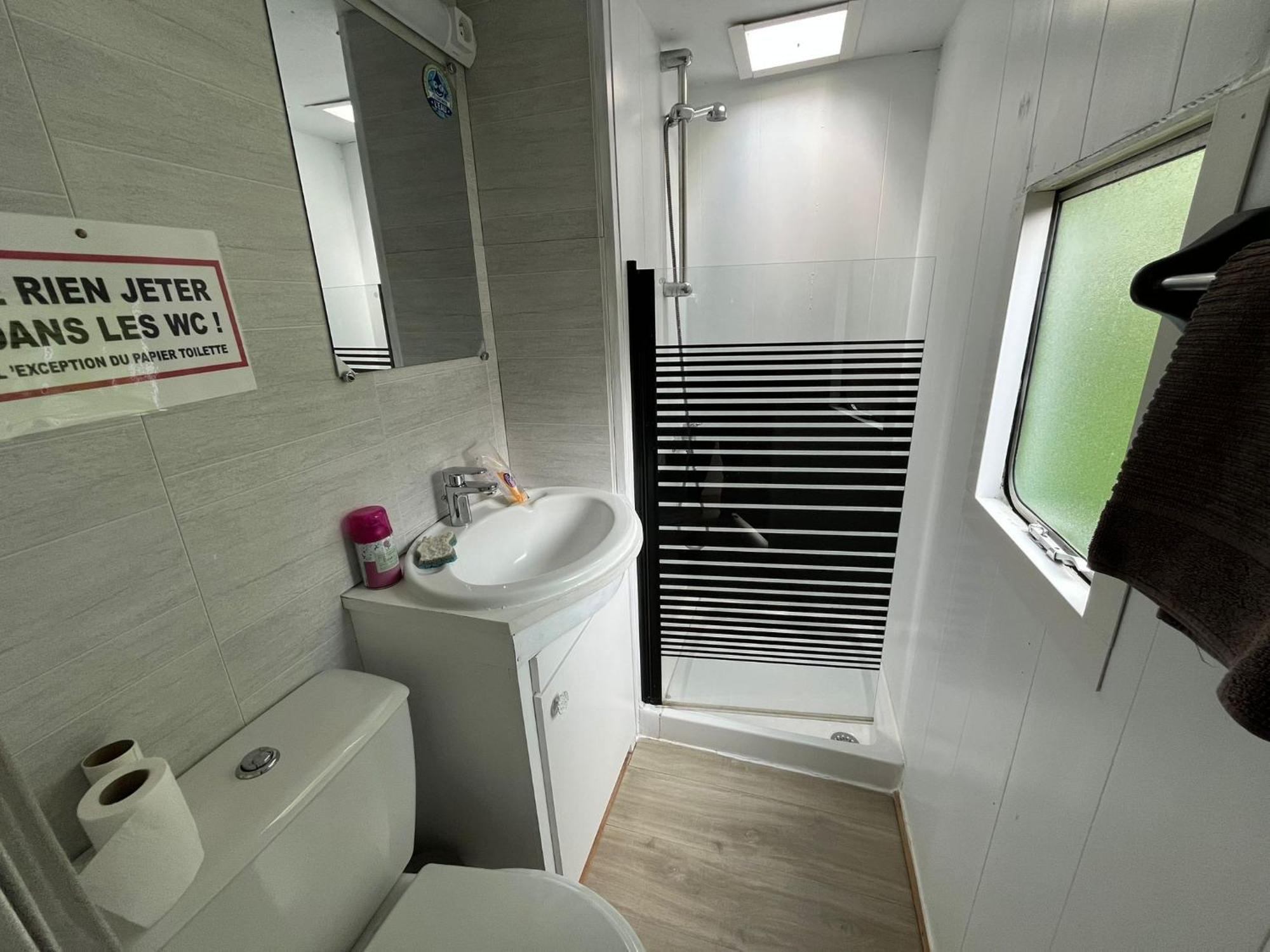 Gite "Home" - Piscine Juvigny Les Vallees 外观 照片