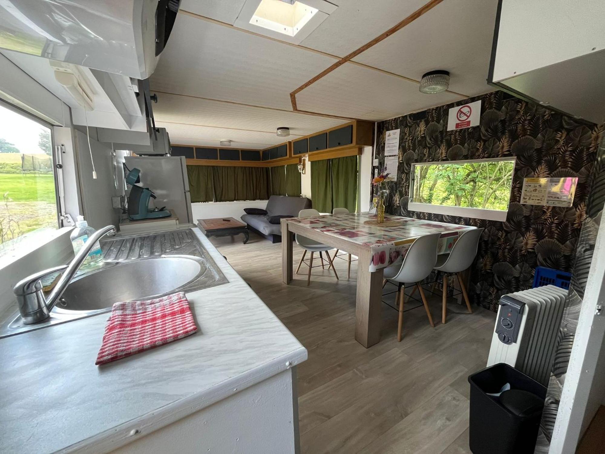 Gite "Home" - Piscine Juvigny Les Vallees 外观 照片