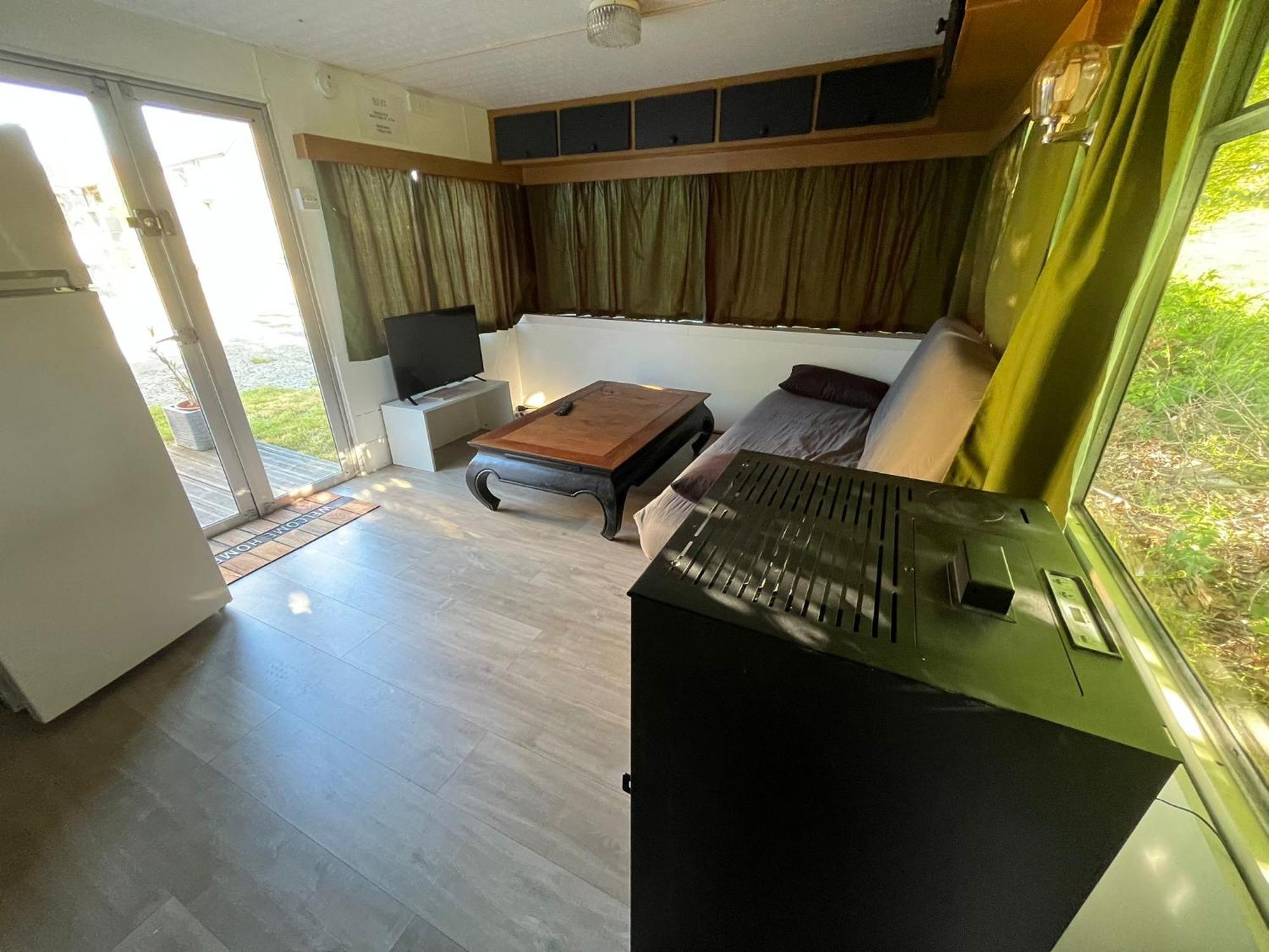 Gite "Home" - Piscine Juvigny Les Vallees 外观 照片